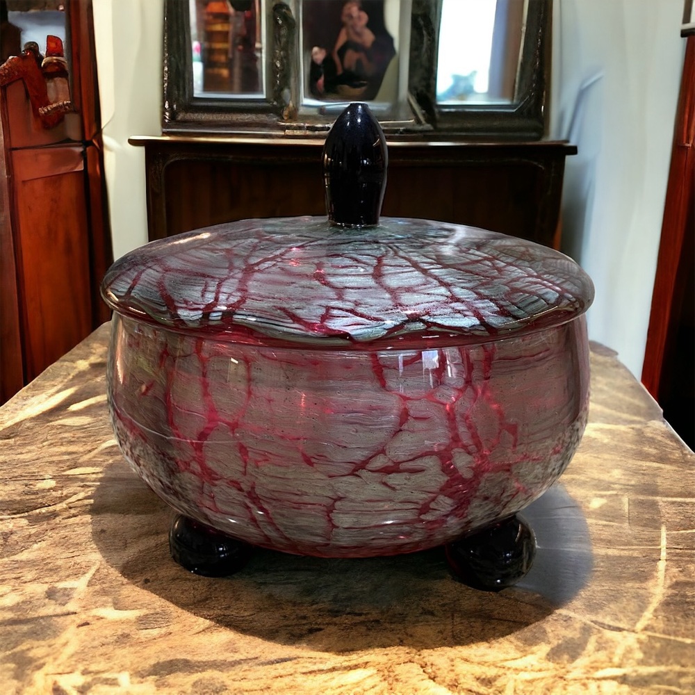 RARE antique absolutely gorgeous Loetz Titania Austria Glass lidded, footed bowl